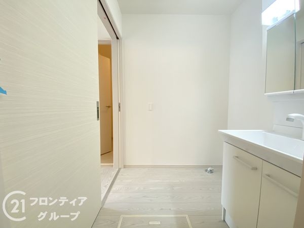 堺市北区百舌鳥梅町1丁　新築一戸建て　２号棟