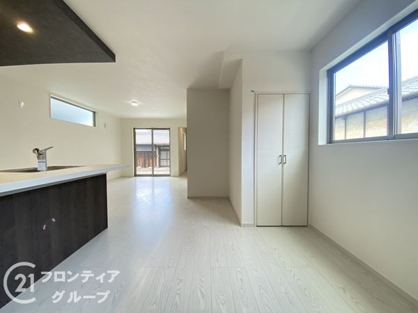 堺市北区百舌鳥梅町1丁　新築一戸建て　１号棟