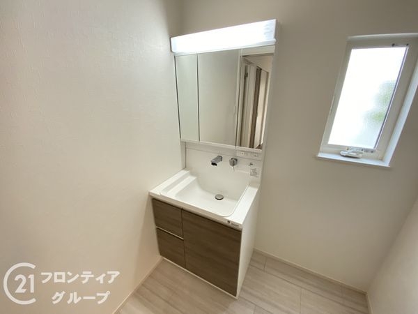 堺市西区上野芝町７丁　新築一戸建て　第４　２号棟