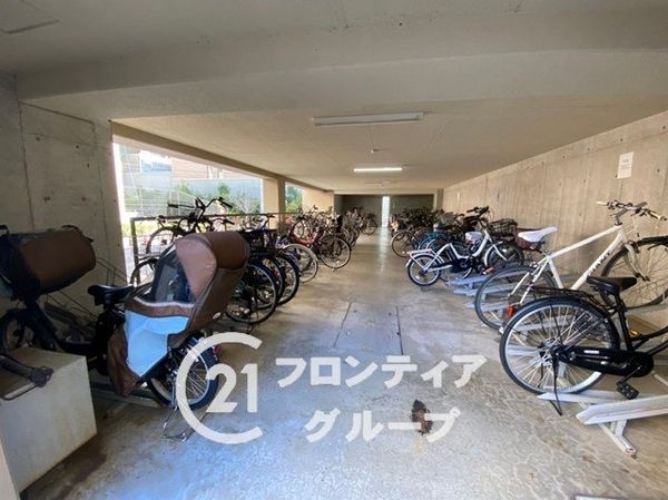 グランアークス泉ヶ丘　中古マンション