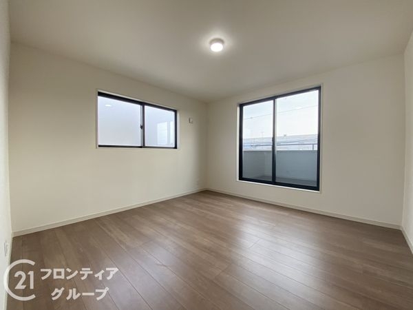 堺市中区八田西町３丁　新築一戸建て　全１区画