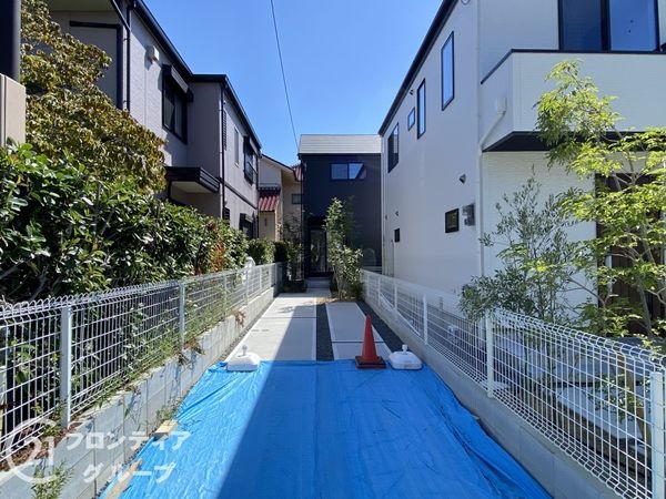 堺市西区浜寺諏訪森町西３丁の中古一戸建て