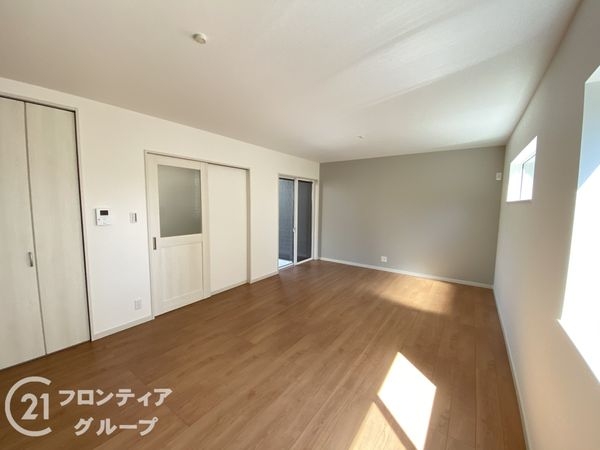 堺市西区浜寺諏訪森町西３丁の中古一戸建て