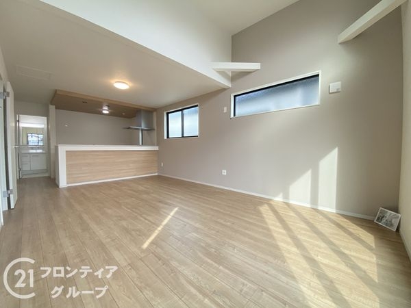 堺市堺区高砂町２丁目　新築一戸建て　3号棟