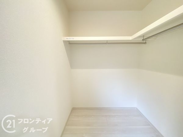 岸和田市三田町　新築一戸建て　6期　2号棟