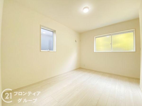 岸和田市三田町　新築一戸建て　6期　2号棟