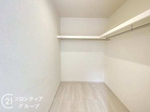 岸和田市三田町　新築一戸建て　6期　2号棟