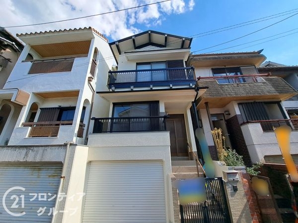 堺市西区平岡町　中古一戸建て