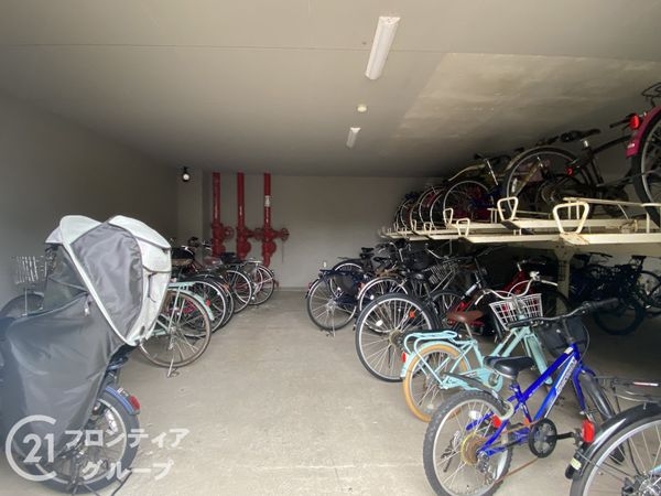 ファミール竹城台　中古マンション