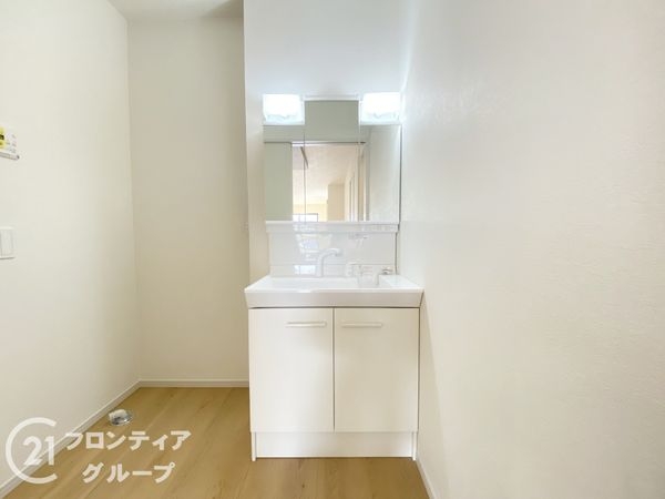 大阪市住吉区庭井２丁目　新築一戸建て　１期　４号棟