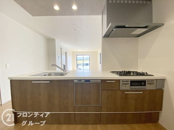 大阪市住吉区庭井２丁目　新築一戸建て　１期　４号棟