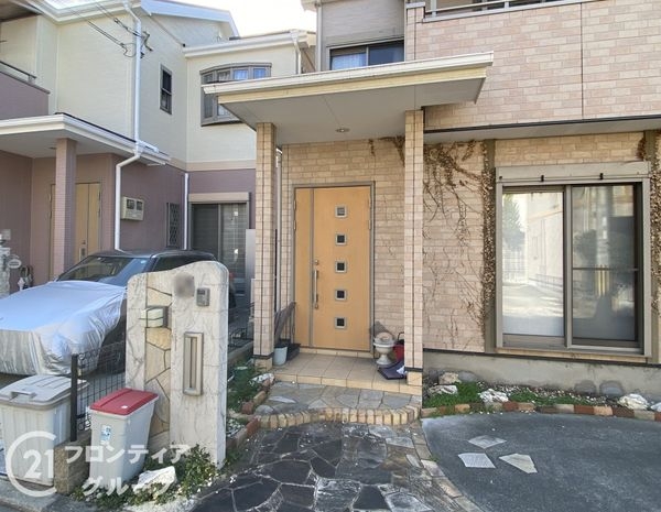 堺市西区草部　中古一戸建て