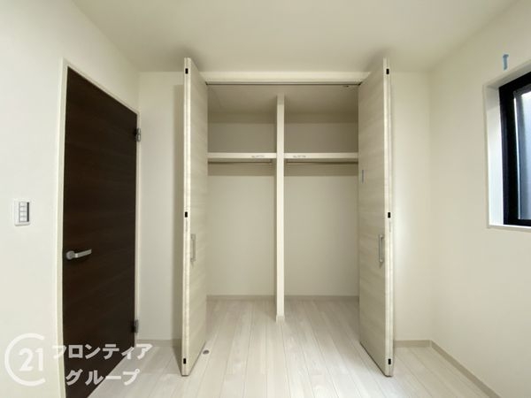堺市北区金岡町　新築一戸建て　３期　３号棟