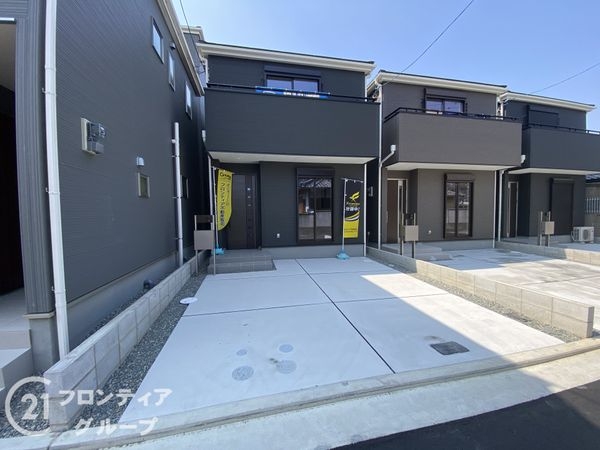 堺市北区金岡町　新築一戸建て　３期　３号棟