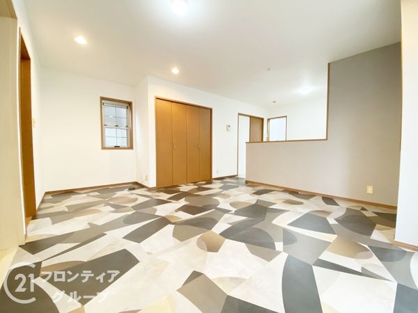 堺市美原区南余部西１丁目の中古一戸建て