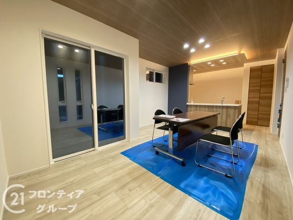 堺市堺区南島町2丁　新築一戸建て