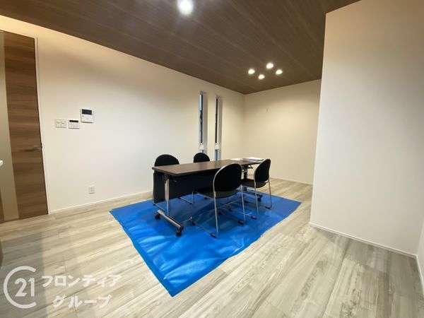 堺市堺区南島町2丁　新築一戸建て