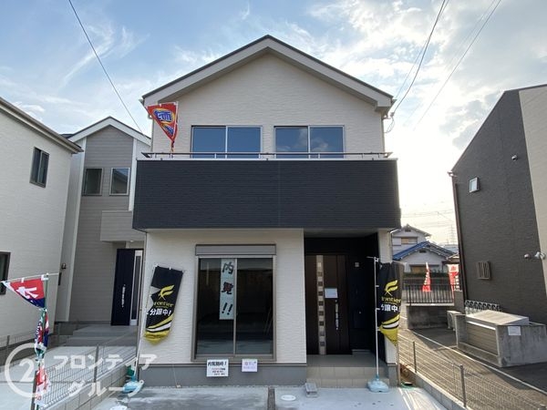 和泉市池上町３丁目　新築一戸建て　１棟