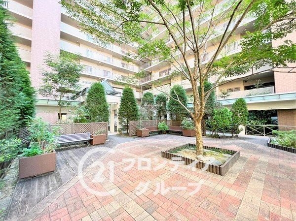 ロイヤルアーク泉ヶ丘　中古マンション