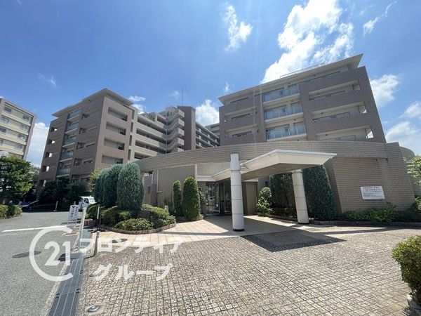 ロイヤルアーク泉ヶ丘　中古マンション
