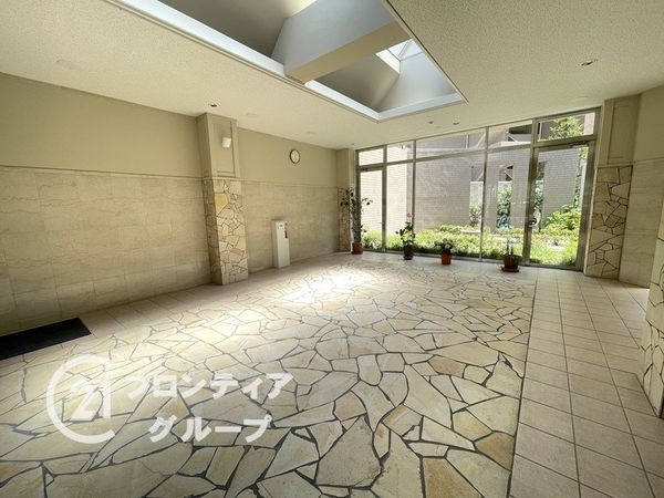 ロイヤルアーク泉ヶ丘　中古マンション