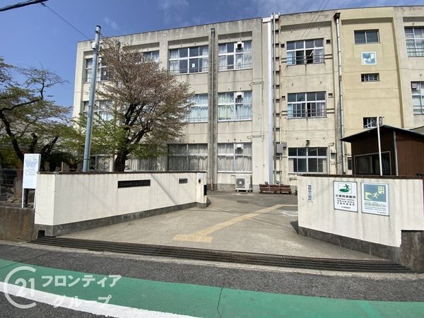 岸和田市春木大小路町 新築一戸建て D号棟(岸和田市立春木小学校)