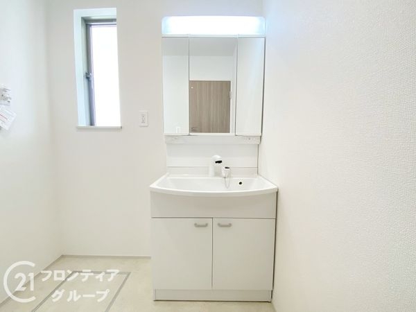 岸和田市春木大小路町　新築一戸建て　D号棟