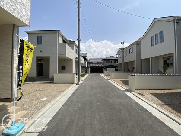 岸和田市春木大小路町　新築一戸建て　C号棟
