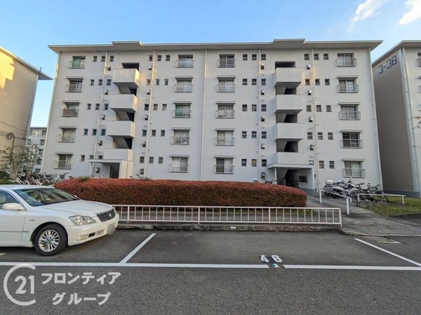 泉北桃山台第二団地参十七号棟　中古マンション
