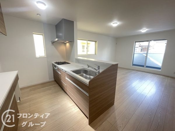 大阪市鶴見区安田４丁目　新築一戸建て