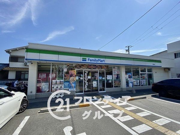 堺市西区草部の中古一戸建て(ファミリーマート堺草部店)