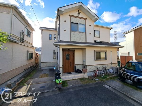 堺市西区草部　中古一戸建て