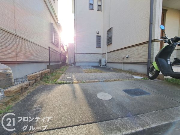 堺市西区草部　中古一戸建て