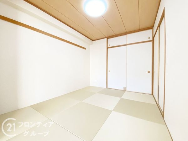 ロイヤルシャトー泉ヶ丘　中古マンション