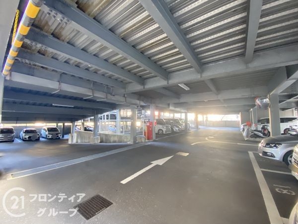 ロイヤルシャトー泉ヶ丘　中古マンション