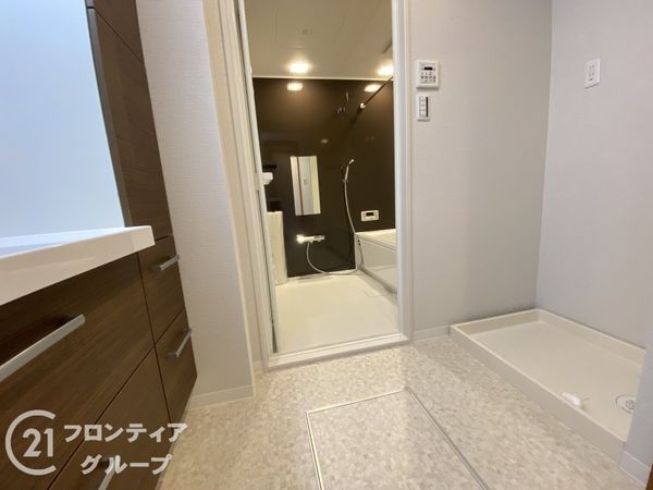 ロイヤルシャトー泉ヶ丘　中古マンション