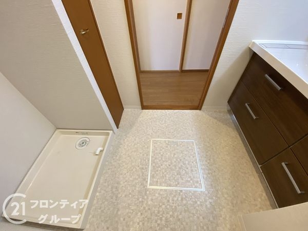 ロイヤルシャトー泉ヶ丘　中古マンション