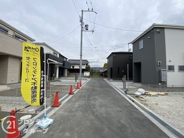 岸和田市三田町　新築一戸建て　８期　１号棟