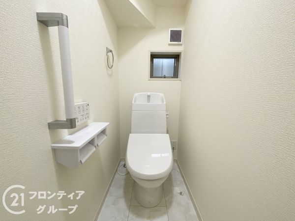 岸和田市三田町　新築一戸建て　８期　２号棟
