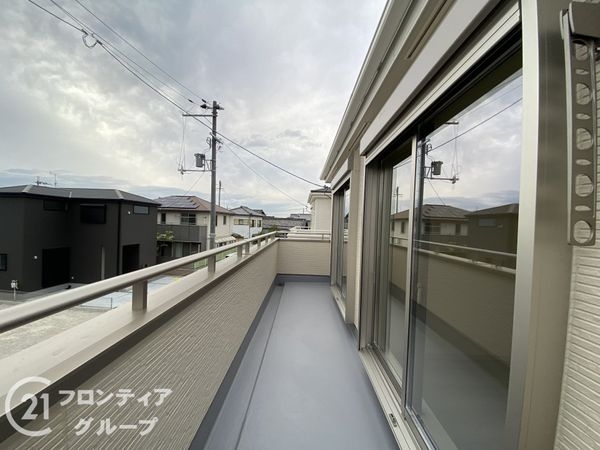 岸和田市三田町　新築一戸建て　８期　２号棟
