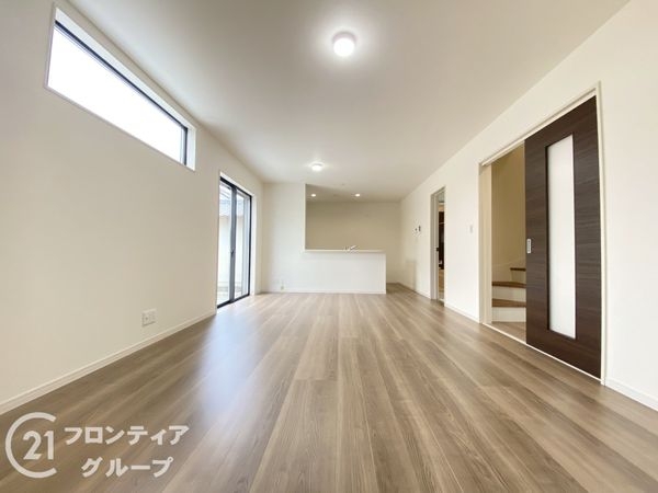 岸和田市三田町　新築一戸建て　７期　１号棟