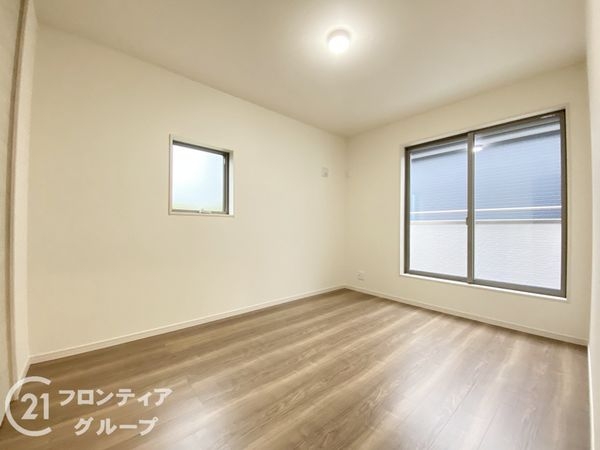 岸和田市三田町　新築一戸建て　７期　５号棟