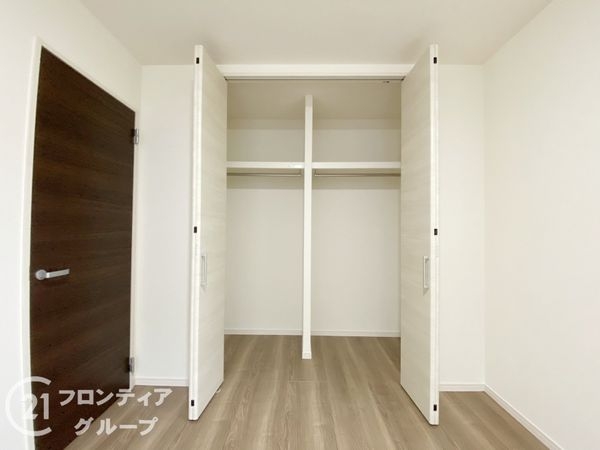 岸和田市三田町　新築一戸建て　７期　５号棟