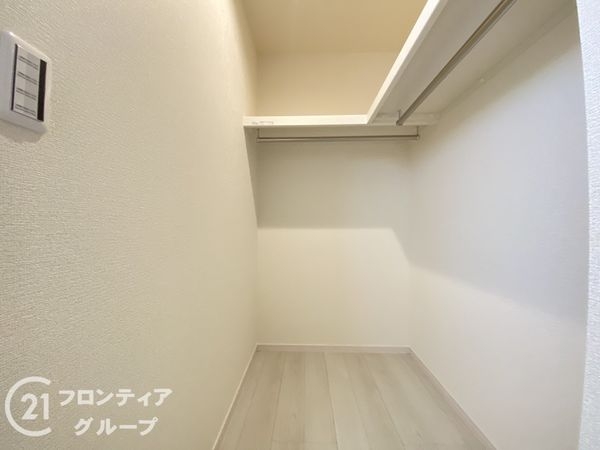 岸和田市三田町　新築一戸建て　７期　３号棟