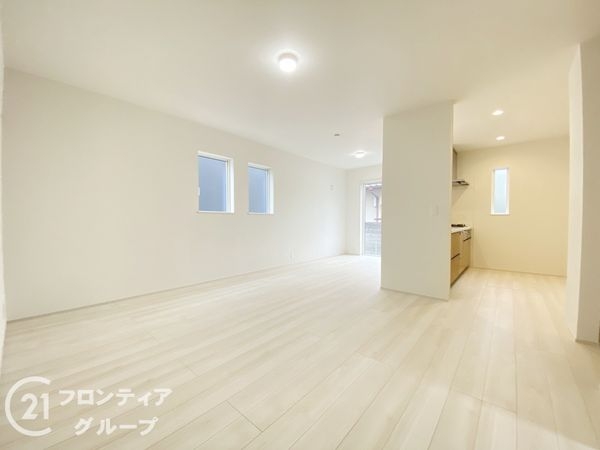 堺市東区大美野　新築一戸建て　２２－１期　２号棟