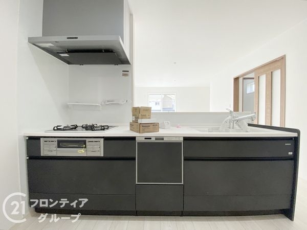 堺市西区神野町１丁目　新築一戸建て