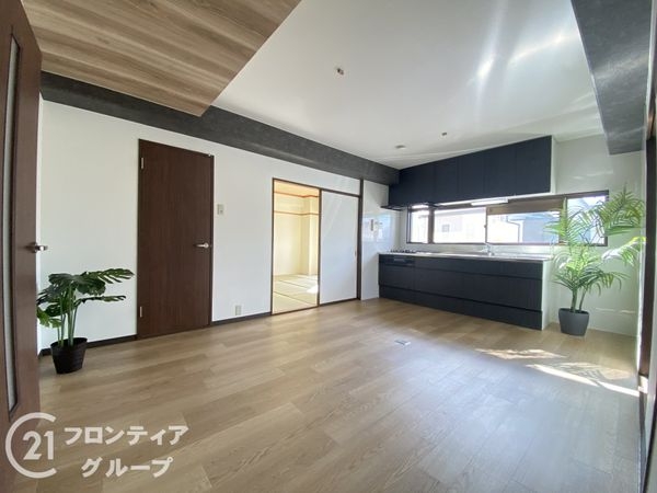 ハイグレードヒガシ浅香山　中古マンション