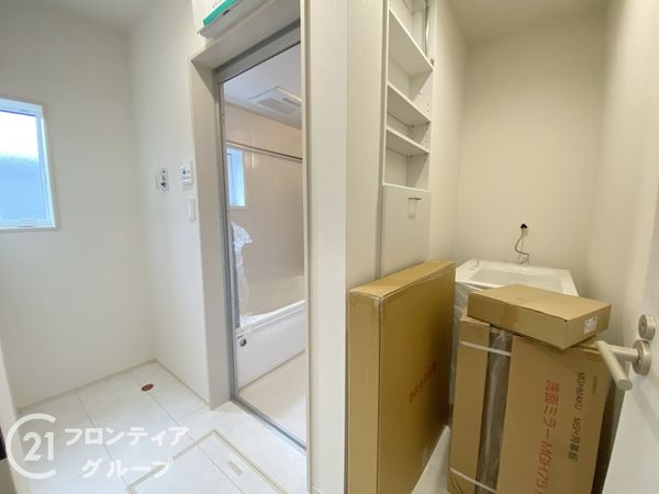 堺市西区浜寺昭和町４丁　新築一戸建て　全１区画