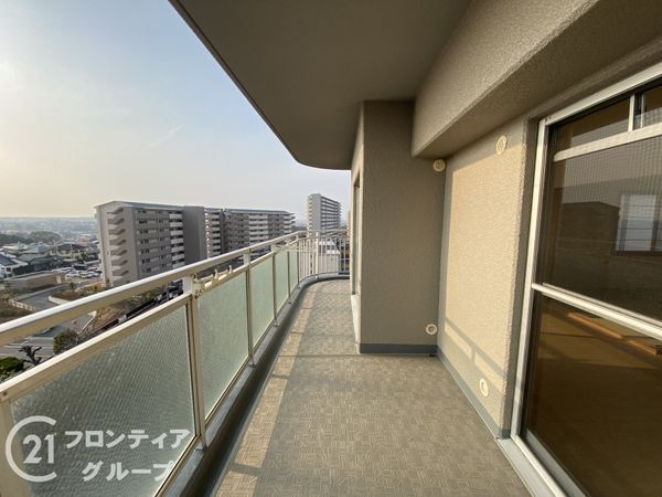 ファミール竹城台　中古マンション
