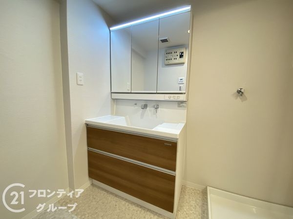 ファミール竹城台　中古マンション